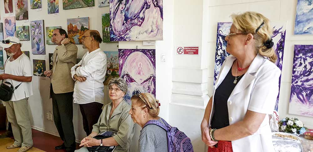 Elena Varvara Iurkiewicz - „Boabe de smirnă” - miniexpoziţie personală - (09 - 27 septembrie 2019) - Biblioteca Metropolitana (Mihail Sadoveanu) Bucuresti (20) Elena Varvara Iurkiewicz - „Boabe de smirnă” - miniexpoziţie personală - (09 - 27 septembrie 2019) - Biblioteca Metropolitana (Mihail Sadoveanu) Bucuresti (20)