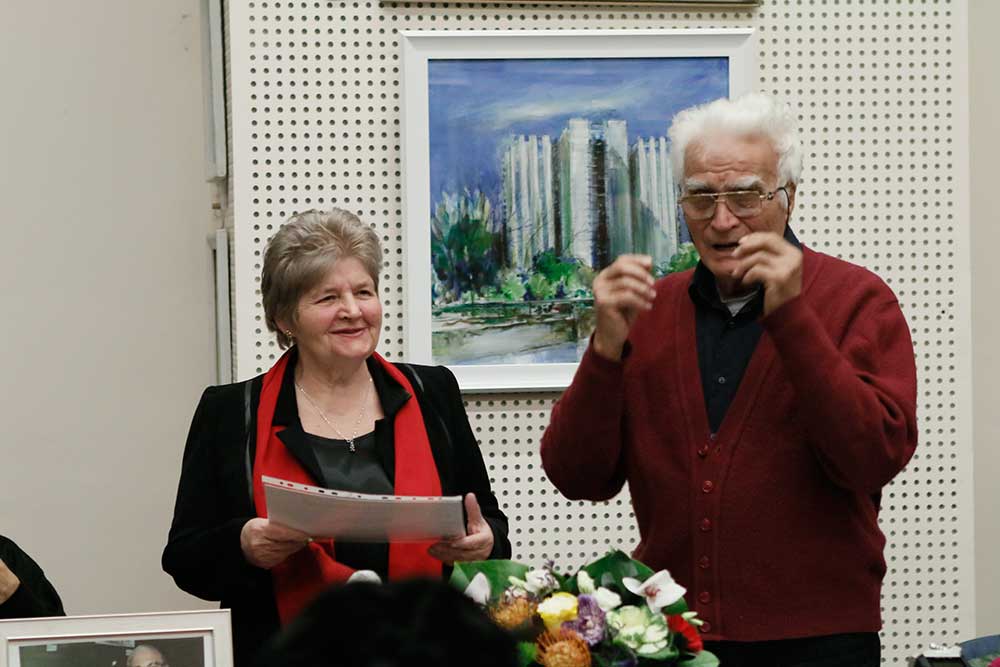 Alexandrina Dinu - „Cromatica mediului prin sufletul meu” - expoziţie personală - (02 - 17 decembrie 2019) - Biblioteca Nationala a Romaniei - Bucuresti (3) Alexandrina Dinu - „Cromatica mediului prin sufletul meu” - expoziţie personală - (02 - 17 decembrie 2019) - Biblioteca Nationala a Romaniei - Bucuresti (3)